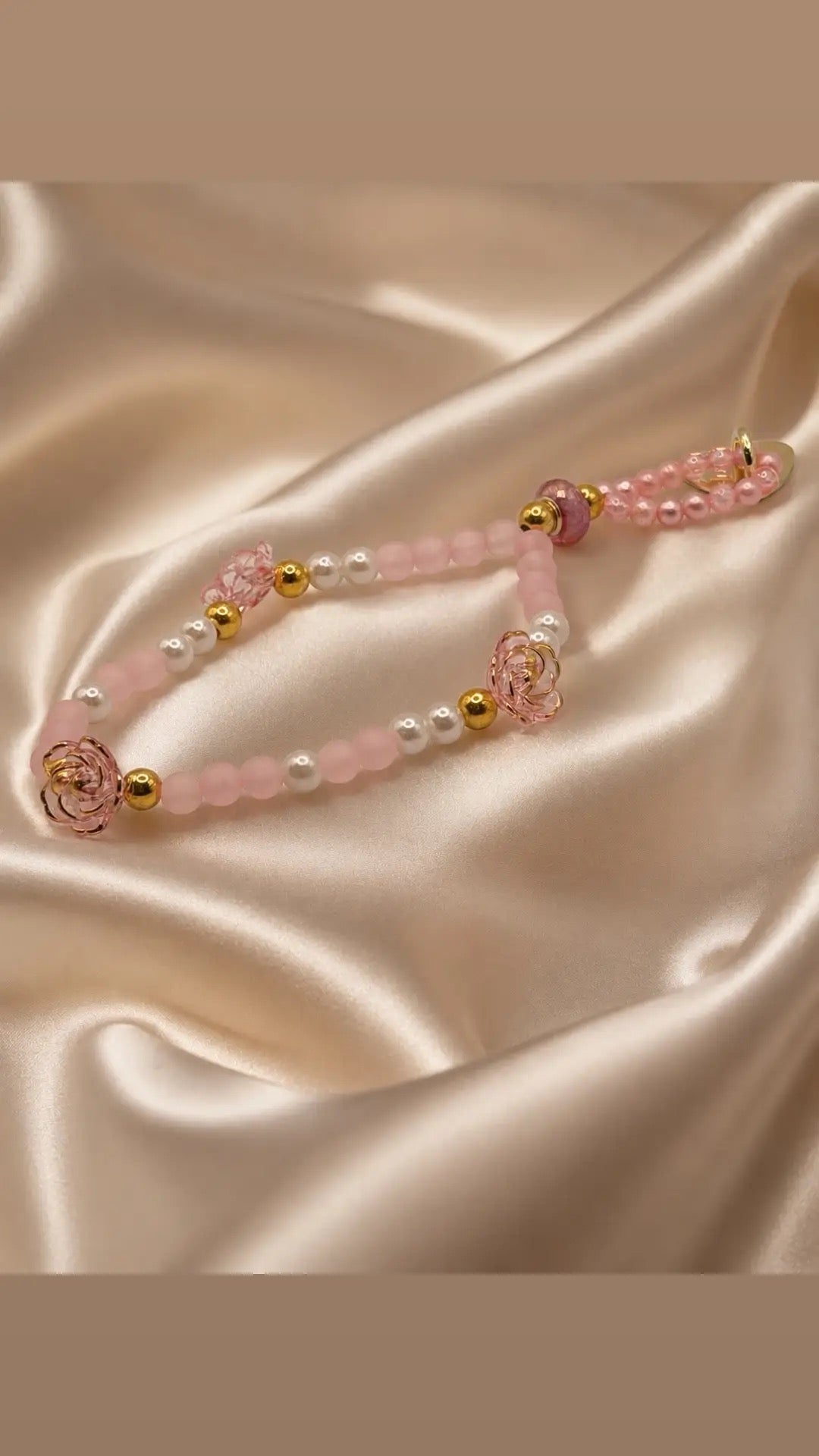 Ollie Rose (Phone Charm)